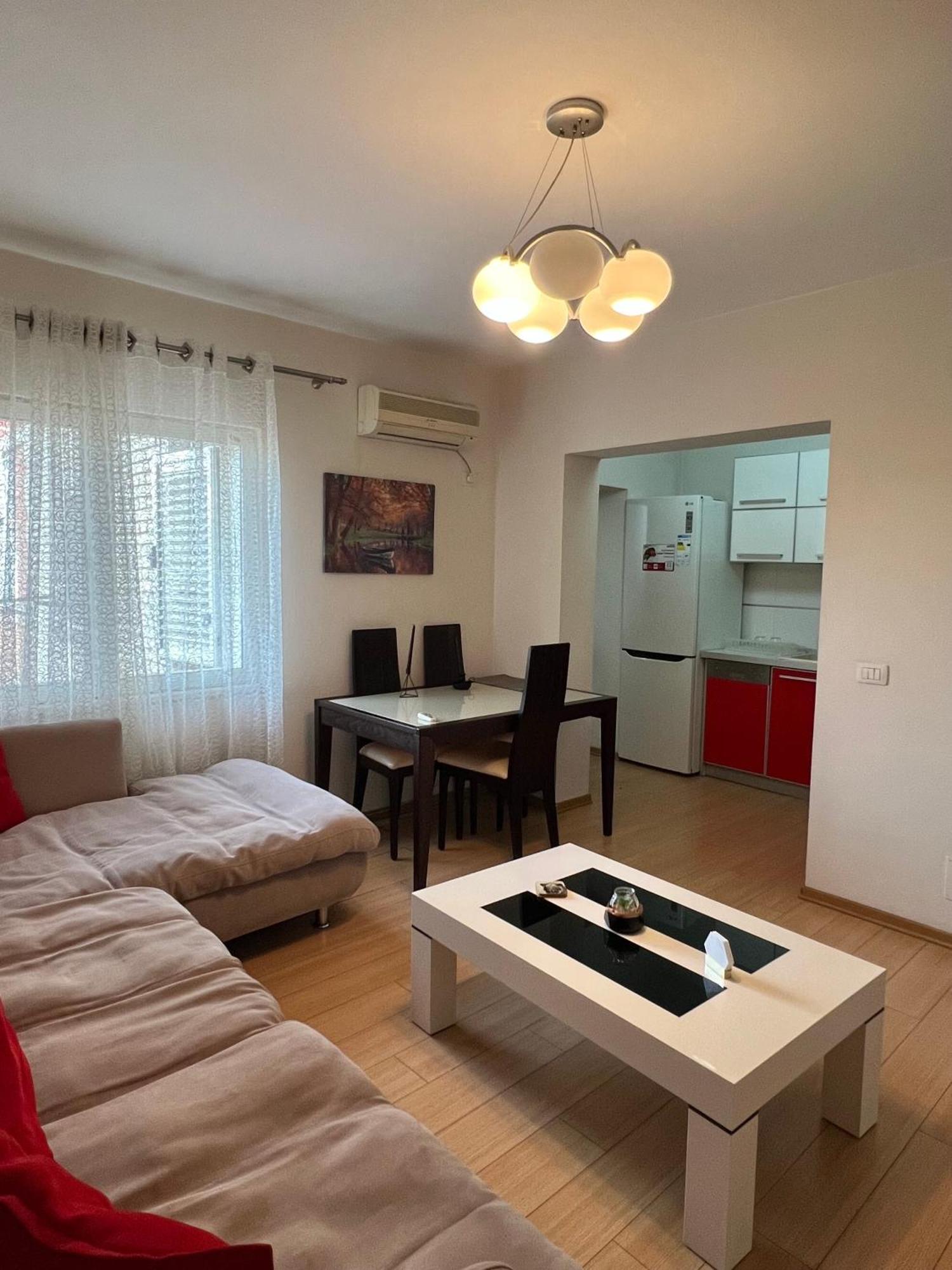 Blloku Family Apartment Tirana Kültér fotó